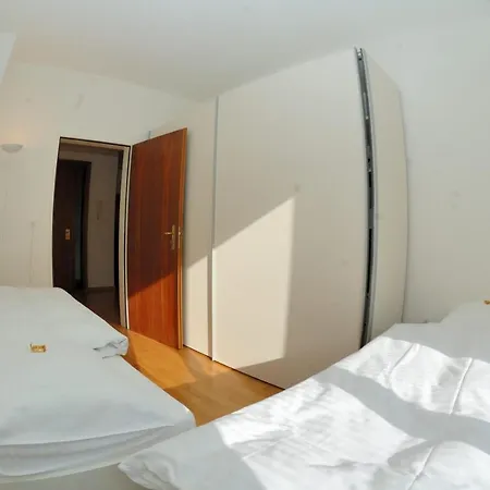 Amazing 2br Near - Lava