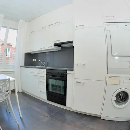 Amazing 2br Near - Lava *